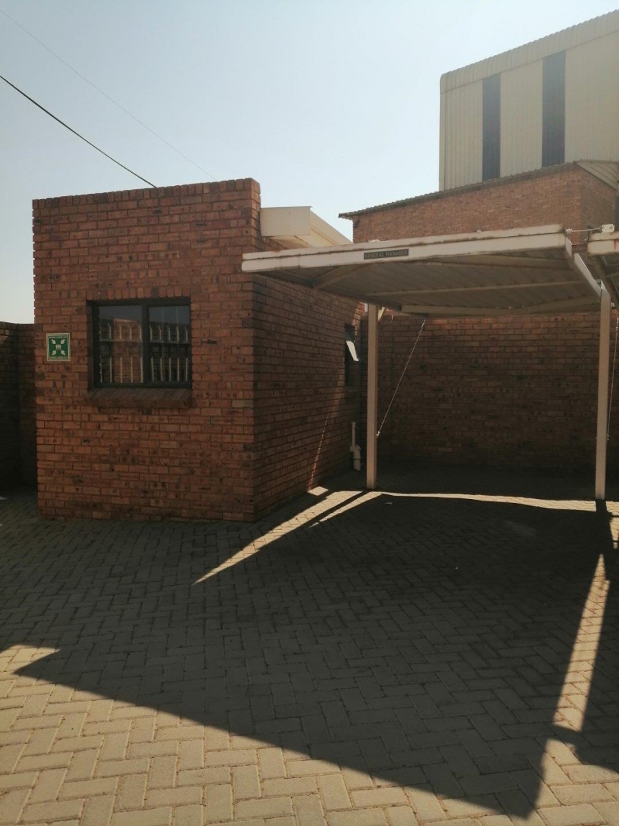 Commercial Property for Sale in Vaalpark Free State